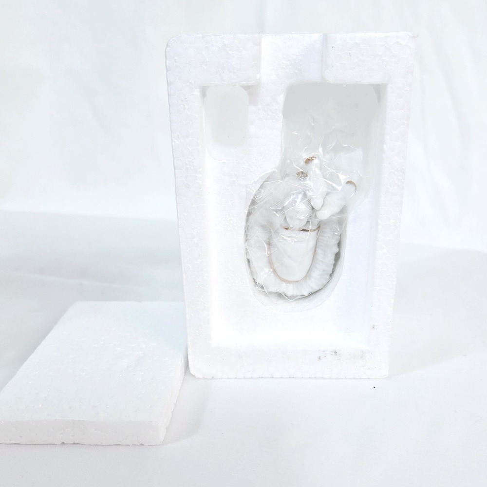 Hour Of Power White Bone China Christmas 2006 Jesus‎ in Manger Ornament NEW Vtg